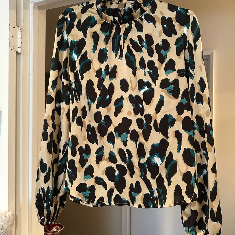 SHEIN Black and Blue Graphic Relaxed Blouse